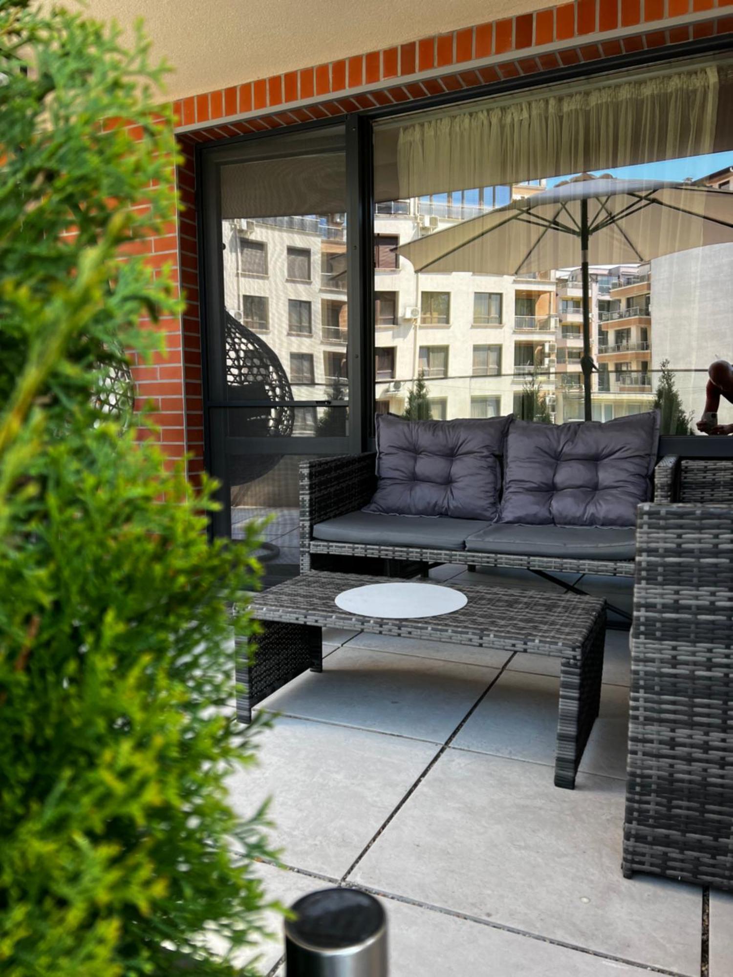 A-Brilliant, New! Spacious & Modern Apartment In Varna Whit Garage מראה חיצוני תמונה